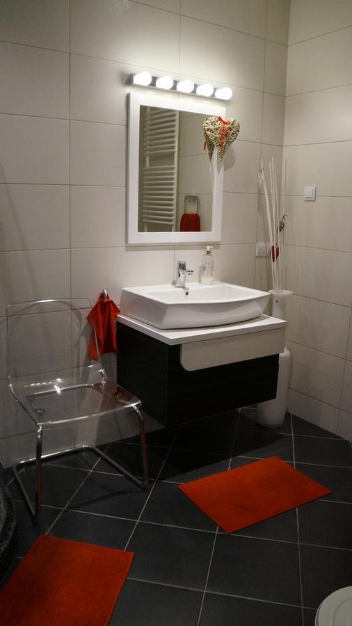 Apartamenty Legionow Lodz  Ngoại thất bức ảnh